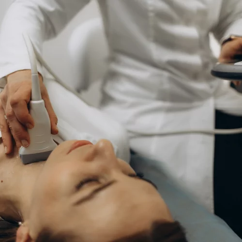 Αφαίρεση Θυρεοειδούς (Θυρεοειδεκτομή): Θα αλλάξει η ζωή μου μετά την επέμβαση; Τι πρέπει να περιμένω;