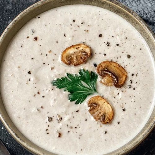 Σούπα βελουτέ με κουνουπίδι και μανιτάρια