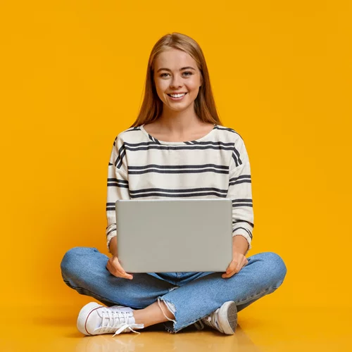 Εάν κάθεσαι έτσι δυναμώνεις όλο σου το σώμα, λένε οι ειδικοί