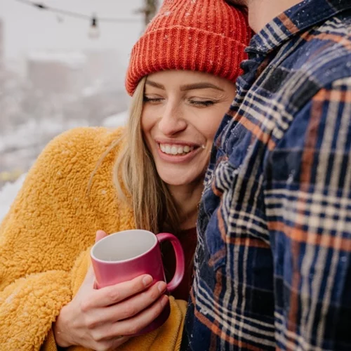 Πώς θα μένουμε ζεστοί όταν έξω κάνει κρύο - χωρίς καλοριφέρ, αέριο ή κλιματιστικό