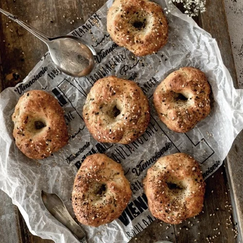 Συνταγή για ψωμί τοστ και κουλούρι - πολύ χαμηλά σε υδατάνθρακες