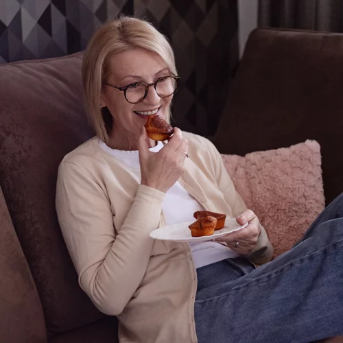 5 λόγοι που παίρνεις γρήγορα βάρος στην εμμηνόπαυση - και τι να κάνεις για να το σταματήσεις!