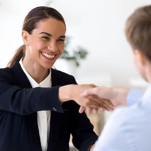 Η πρώτη εντύπωση μετράει: Πώς να γίνεις η συμπάθεια όλων