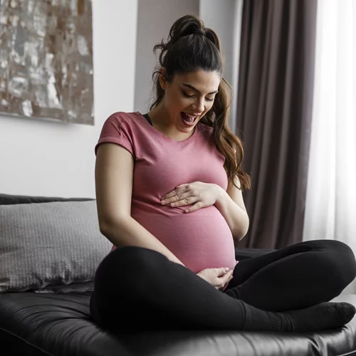 "Καούρες = πολλά μαλλιά" και άλλοι 4 μύθοι για την εγκυμοσύνη που πρέπει να σίγουρα να ξεχάσεις