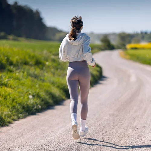 Πόσο πρέπει να περπατάς την εβδομάδα για απώλεια βάρους