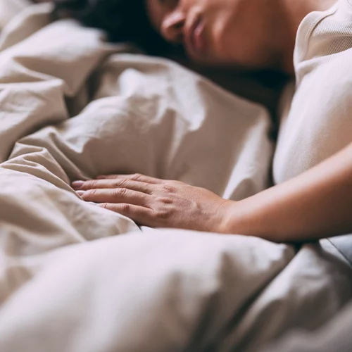 Ποιο χρώμα στα σεντόνια έλκει την απιστία σύμφωνα με το Feng Shui;