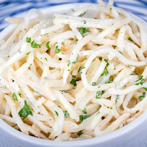 Το Νο 1 αρχαίο ελληνικό λαχανικό που κάνει καλό στην υγεία του εντέρου και στην αναιμία