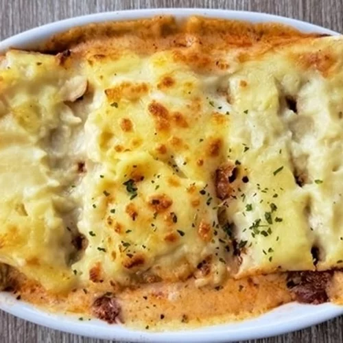 Έτσι φτιάχνουμε το πανεύκολο και λαχταριστό σουφλέ με ψωμί του τοστ