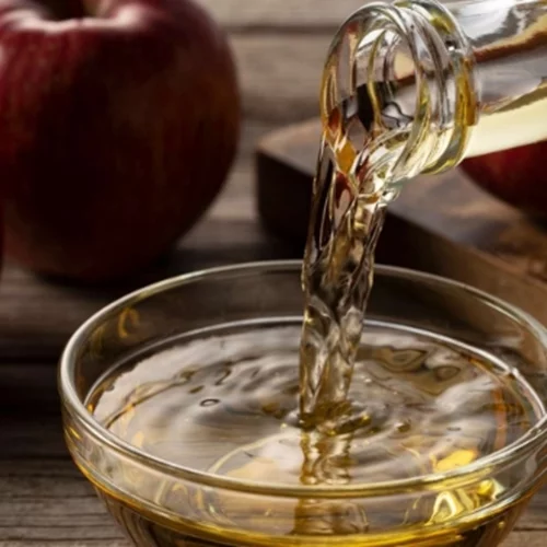 Το μηλόξυδο είναι το νέο αγαπημένο life hack του TikTok