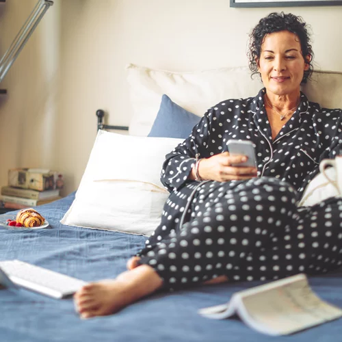 Πόσο συχνά πρέπει να πλένεις τις πιτζάμες σου;