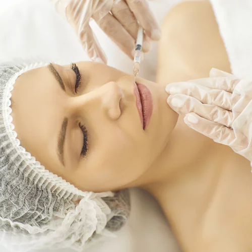 Χωρίς botox: Οι εναλλακτικές θεραπείες που βελτιώνουν τα σημάδια γήρανσης