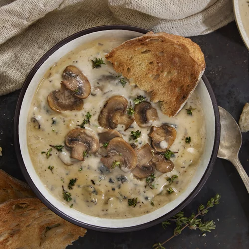 Φτιάξε σε 20 λεπτά την πιο γευστική και light μανιταρόσουπα