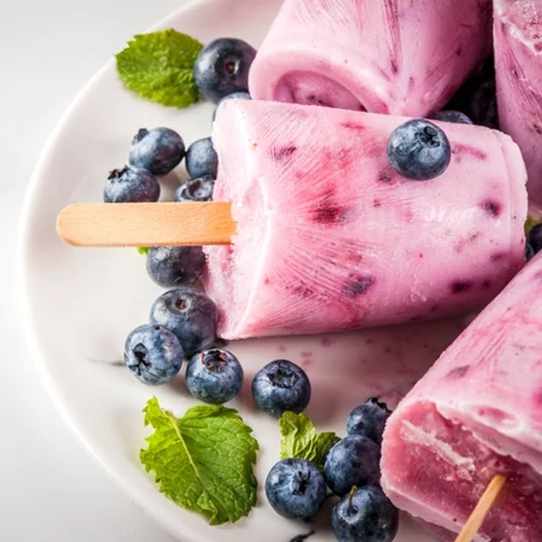 Πέντε δροσιστικά σνακ που μπορείς να φτιάξεις μόνη σου στο σπίτι