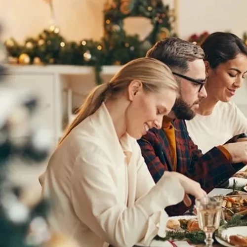 10 tips για να μην πάρεις κιλά τα Χριστούγεννα από τη διατροφολόγο