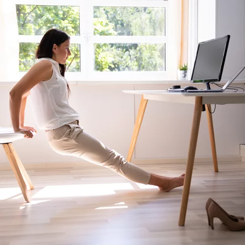 5 τρόποι για να κινείσαι περισσότερο όσο εργάζεσαι