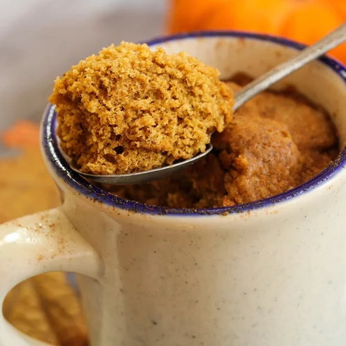 Pudding cake μήλου: Το πιο ζουμερό, αφράτο και χορταστικό σνακ!