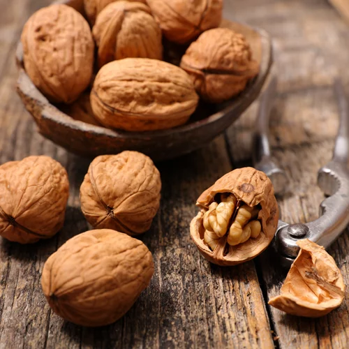 Πεκάν και καρύδια: Ποιο είναι καλύτερο, ποιο έχει λιγότερες θερμίδες και ποιες οι διαφορές τους;