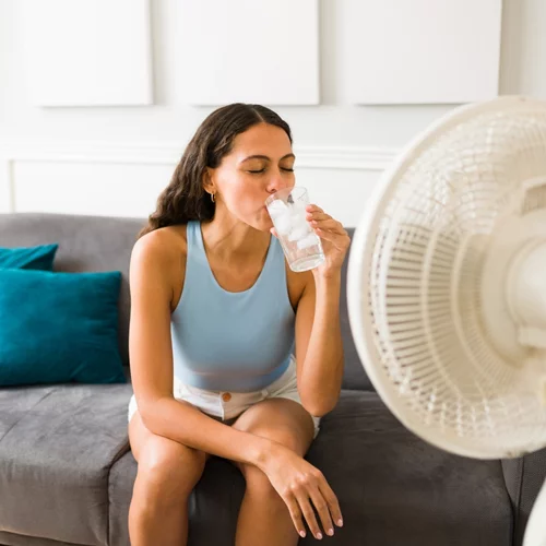 Καύσωνας 2025: Επίσημες οδηγίες για όλους - Ποιοι είναι πιο ευάλωτοι;