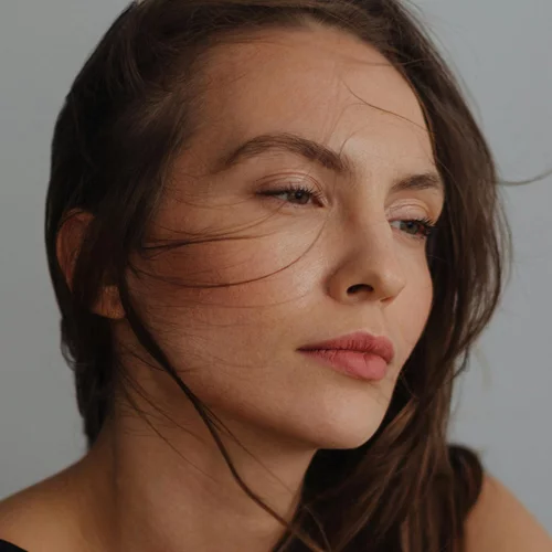 Πιο λαμπερά και λεία μαλλιά από ποτέ - Ο απόλυτος τρόπος για μεταξένιο hair-look