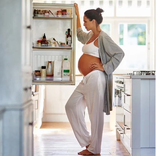 Διατροφή στην εγκυμοσύνη: Οι βασικοί κανόνες που πρέπει να ακολουθήσεις