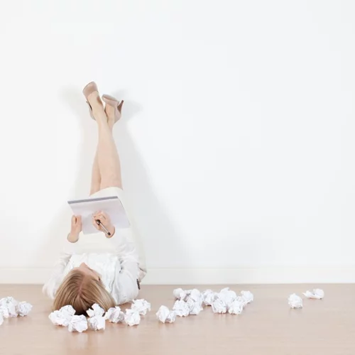 Αντιμετώπισε τη φλεβίτιδα - Τι είναι, σε ποιες γυναίκες μπορεί να παρουσιαστεί, τι να κάνεις