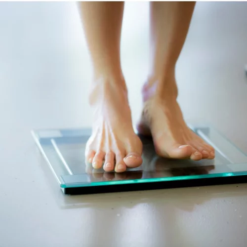 Πώς να μετρήσω το βάρος μου χωρίς ζυγαριά; Αυτός είναι ο πιο εύκολος τρόπος