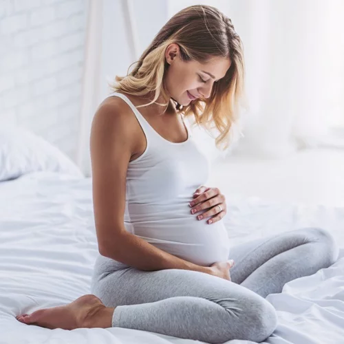 Σχετίζονται τα mRNA εμβόλια με κίνδυνο αποβολής στην εγκυμοσύνη;