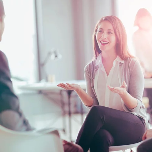 5 συμβουλές για να γίνεις πιο επικοινωνιακή στο γραφείο