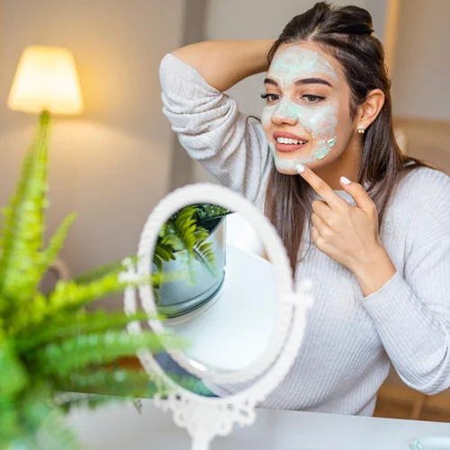 Ενυδατική μάσκα - πίλινγκ για αφυδατωμένο δέρμα