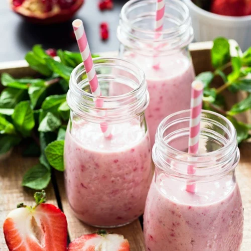 Απίθανο smoothie με βρώμη και φράουλα χωρίς λιπαρά