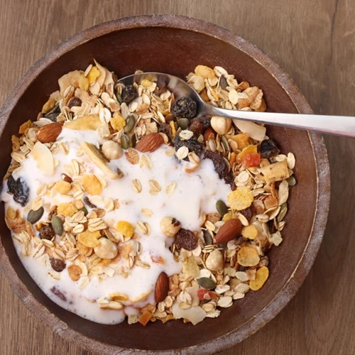 Τροφές ασπίδα για την καρδιά: Ένα ενδεικτικό ημερήσιο μενού με 3 συνταγές που κάνουν καλό