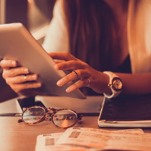 Πώς θα γίνεις καλύτερη στις συζητήσεις στο γραφείο και στη ζωή σου