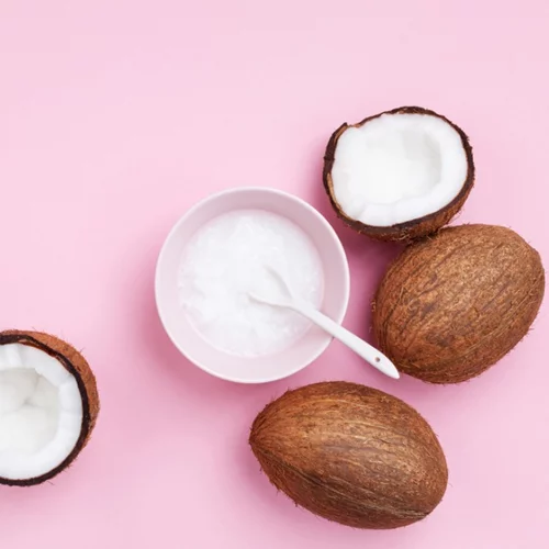 Λάδι καρύδας για υπέροχα μαλλιά, λείο δέρμα και ντεμακιγιάζ