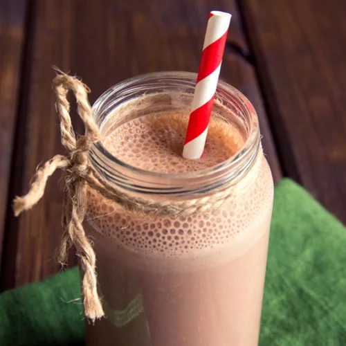 Super ενεργειακό smoothie με κακάο και μόνο 149 θερμίδες