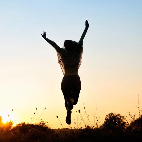 Πώς θα έχω θετική ενέργεια; Τα 6 βήματα που -αν ακολουθήσεις όντως- υπόσχονται επιτυχία