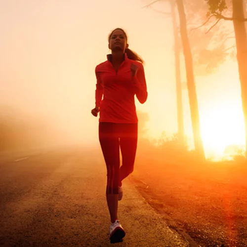 Τι να τρώω για να έχω ενέργεια όταν τρέχω; Αυτές είναι οι top τροφές για ενέργεια πριν την προπόνηση