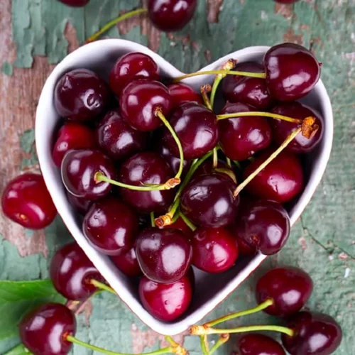 Οι 3 εποχιακές τροφές που βοηθούν να καις λίπος στην κοιλιά