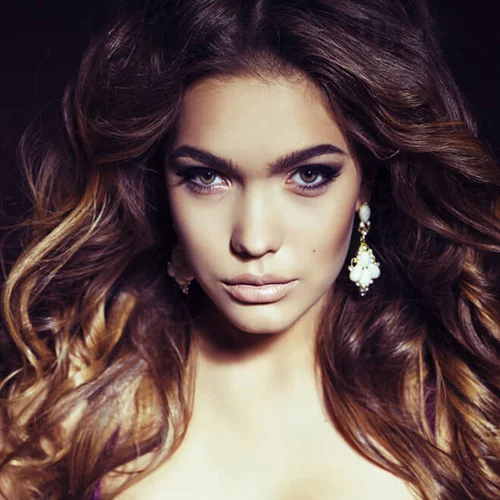 Δοκίμασε τo πιο περίεργο τρικ για όγκο στα μαλλιά!