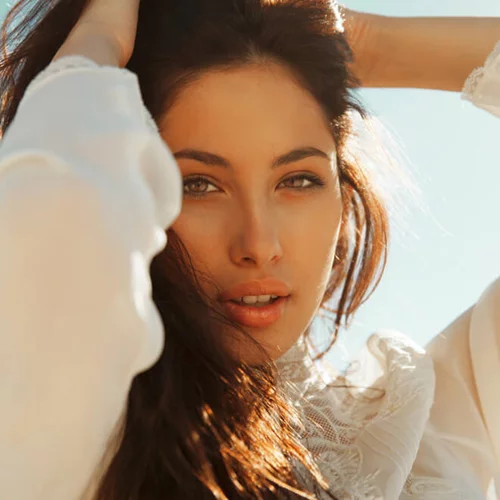 Βίντεο: Δες το τέλειο μπρονζέ μακιγιάζ κα πώς θα το κάνεις βήμα βήμα