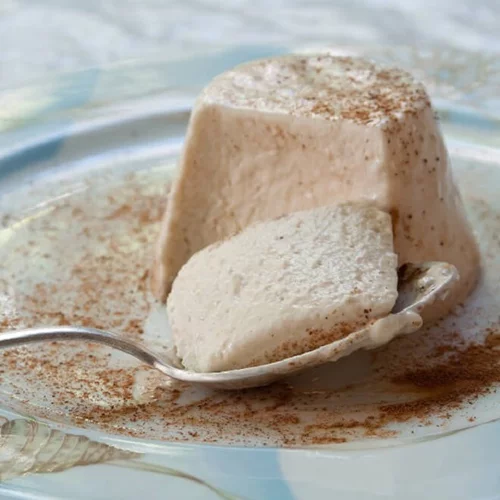 Φτιάξε ελαφριά κρέμα με μπανάνα για τη ζέστη από τον Στέλιο Παρλιάρο