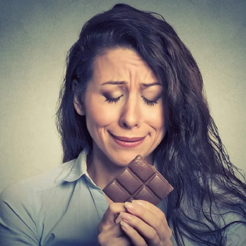 Ξέρεις πόσες θερμίδες σε «φορτώνει» το στρες;