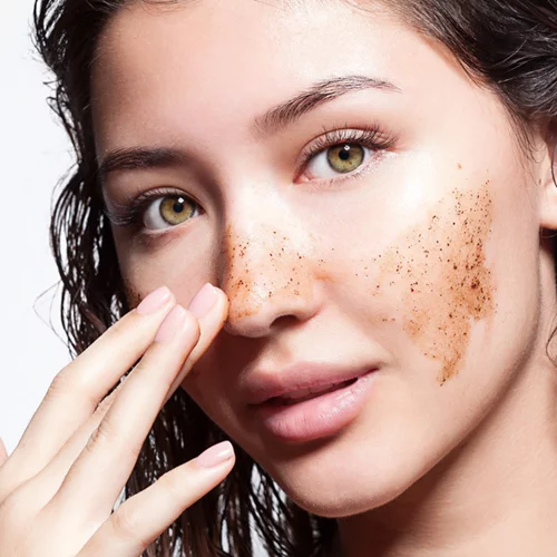 Να κάνω απολέπιση προσώπου σε ευαίσθητη επιδερμίδα;