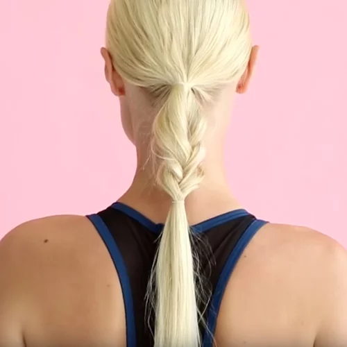 Βίντεο: H πιο εύκολη πλεξούδα ψαροκόκαλο για το γυμναστήριο!