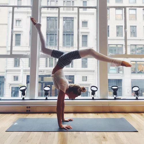 Αρχάρια yogi; Ένας δάσκαλος της yoga αποκαλύπτει τις top συμβουλές του!