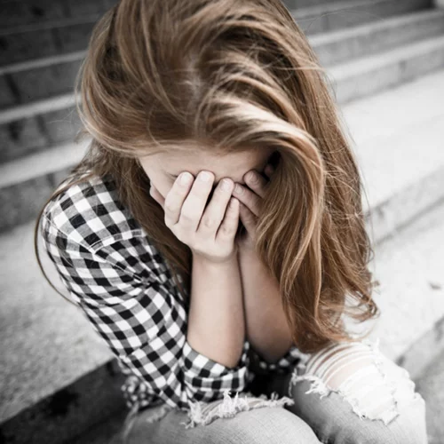 Οι περισσότεροι πάσχοντες από κατάθλιψη δεν παίρνουν σωστή ή καθόλου θεραπεία