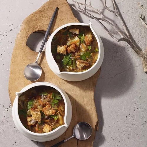 Πικάντικη λαχανόσουπα με κρουτόν σίκαλης και σούπερ γεύση