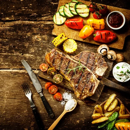 6 κανόνες για υγιεινή Τσικνοπέμπτη (ή ελληνική μέρα πρωτεΐνης)