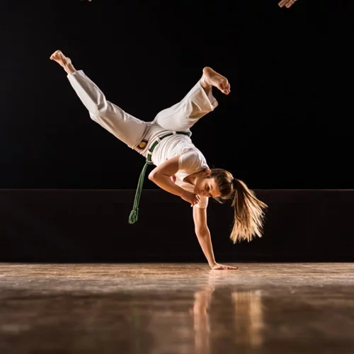 Shape Tested: Ιδού τι μου έμαθε η capoeira (θα γυμναστείς και δε θα βαρεθείς ποτέ)
