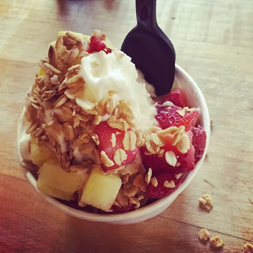 Παγωμένο γιαούρτι: Ποια toppings να αποφύγεις