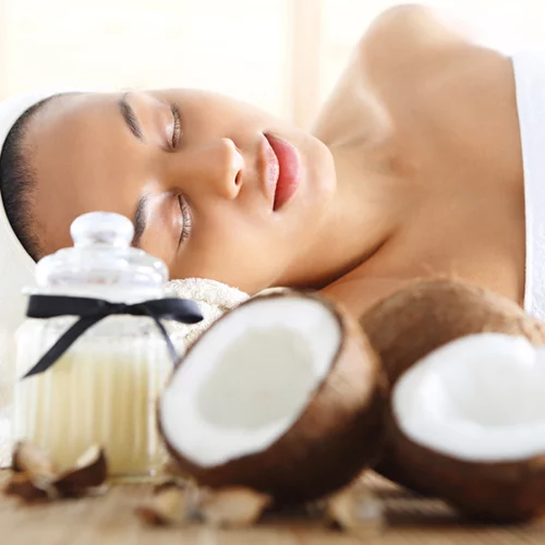 Αγαπάς την καρύδα; Θα λατρέψεις αυτό το beauty box!